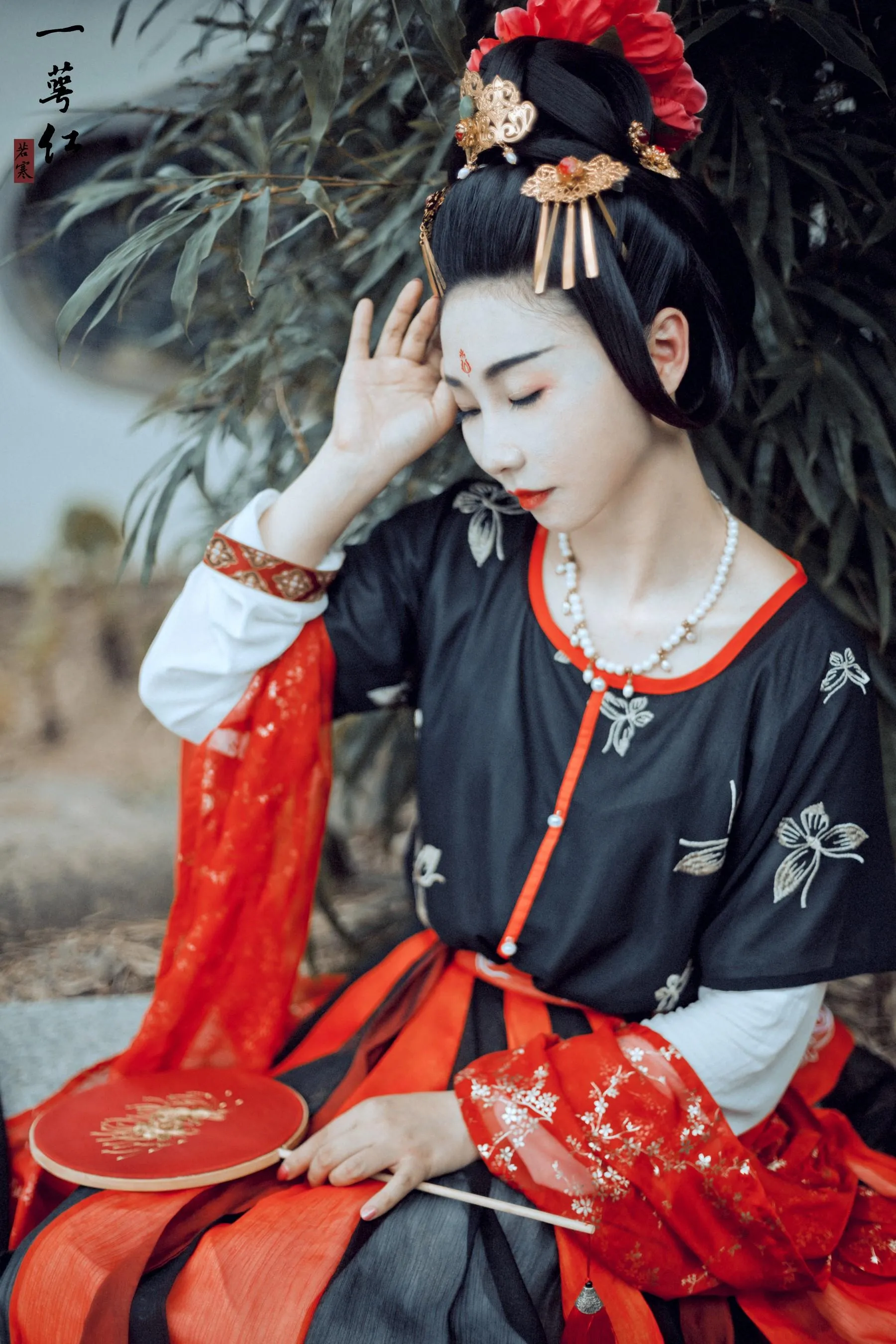 [YITUYU艺图语]2021.09.18 一萼红 唱小游 [23P]插图